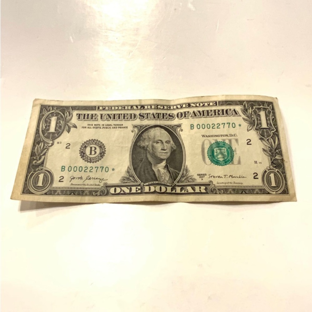 2017 One Dollar Star Note - # B00022770⭐️